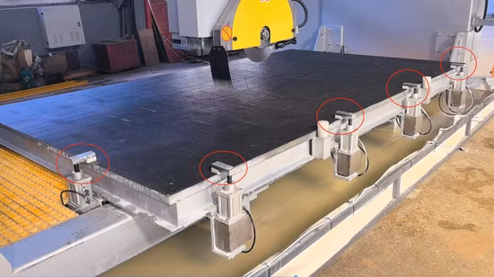 Mármol del fregadero de la encimera de la cocina de la cortadora de piedra del CNC de AXIS del sistema italiano 5
